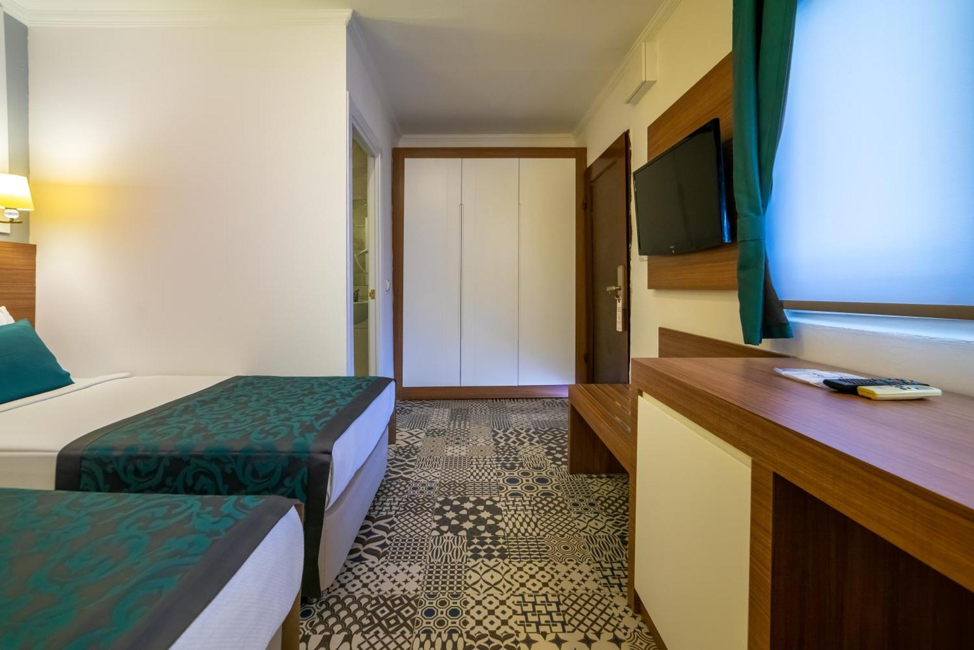 Armas Beach Hotel Kemer Room photo